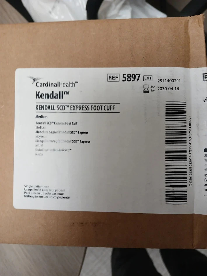 Kendall SCD5897 Express Foot Cuff Medium, Lot of 20 Each, New in Pkg., Exp. 2030
