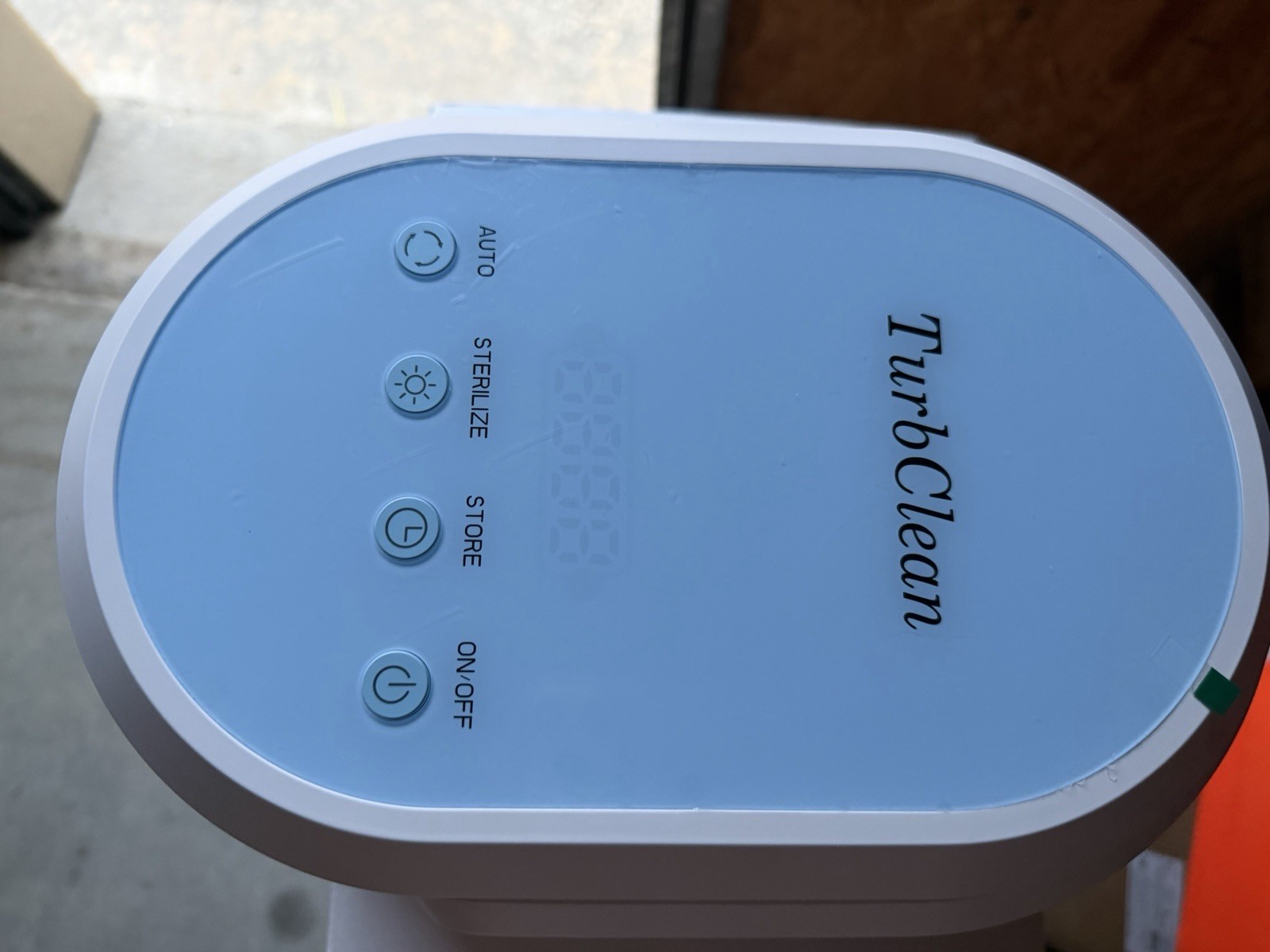 TurbClean CPAP Sanitizing Machine Cleaner/Sanitizer White/Blue Auto Clean On/Off