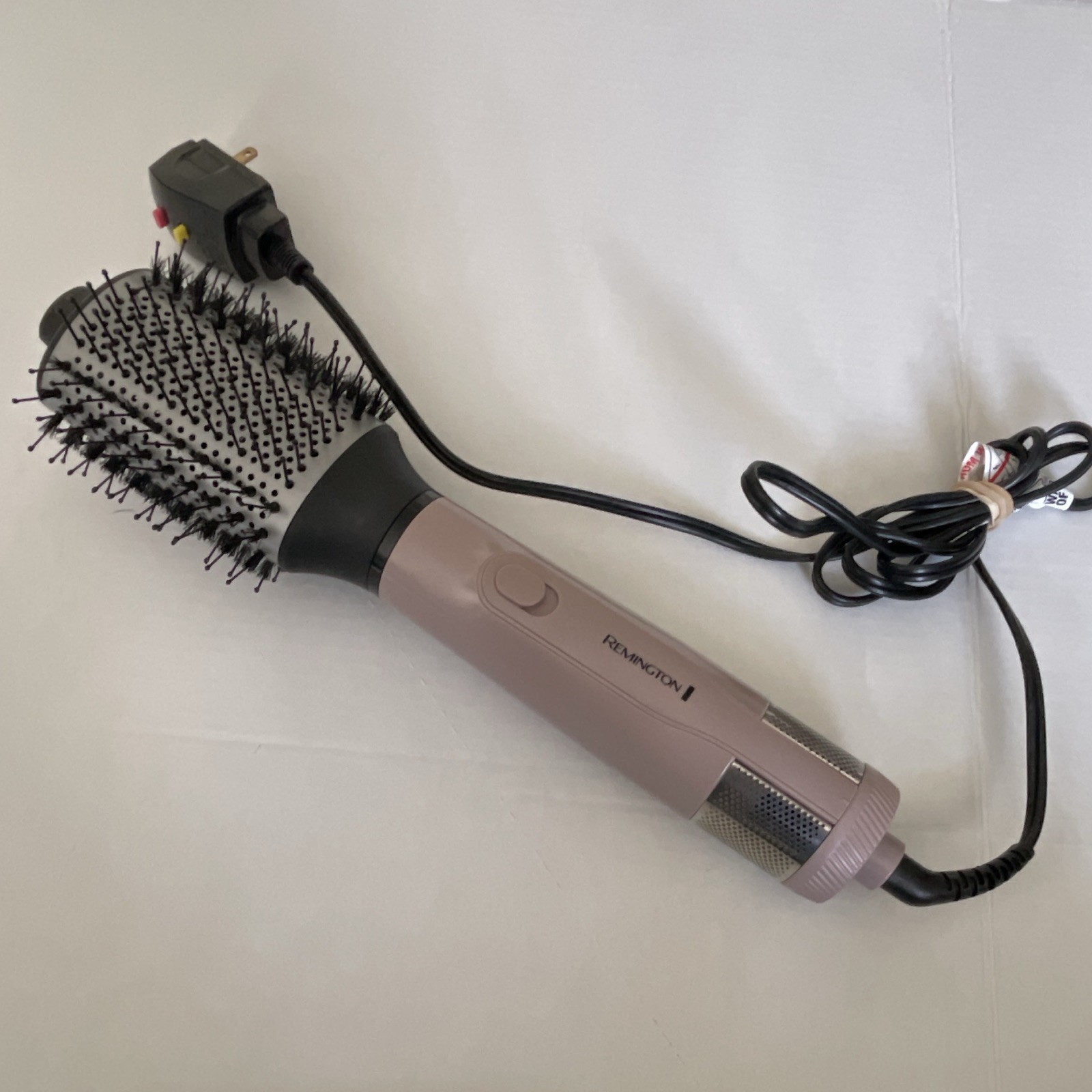 Remington Brush Dryer Hot Air Brush Styler 3 in Barrel Electric Pink