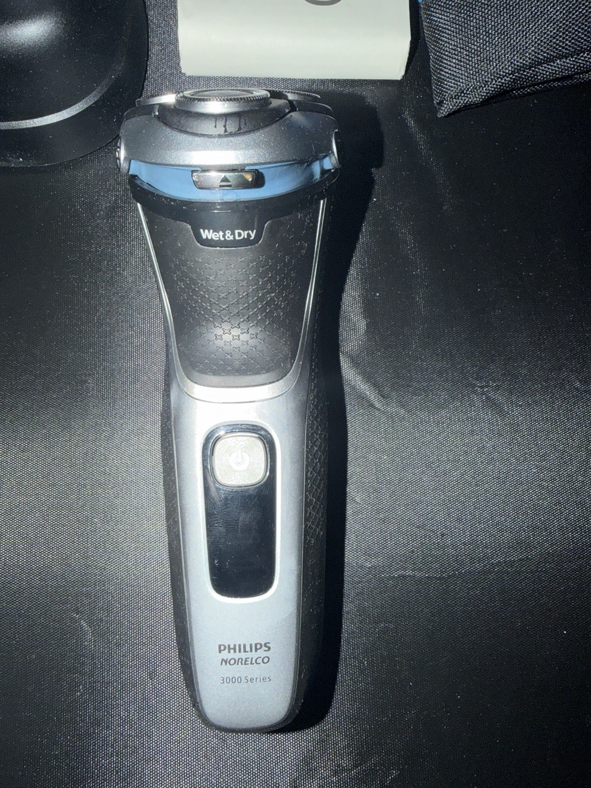 Philips Norelco Shaver 3900 Wet Dry Electric Razor S3341/92 Charging Stand
