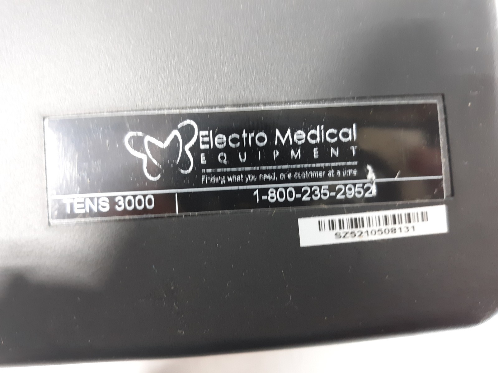 Electro Medical Equipment TENS 3000 Unit w/ Case, Leads, Pads, Battery