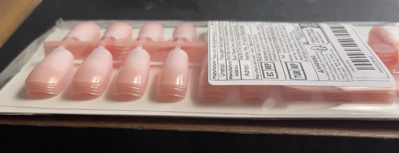 Medium Length Press-On Nails 120pcs Gradient Pink & White Glossy 12 Sizes NEW