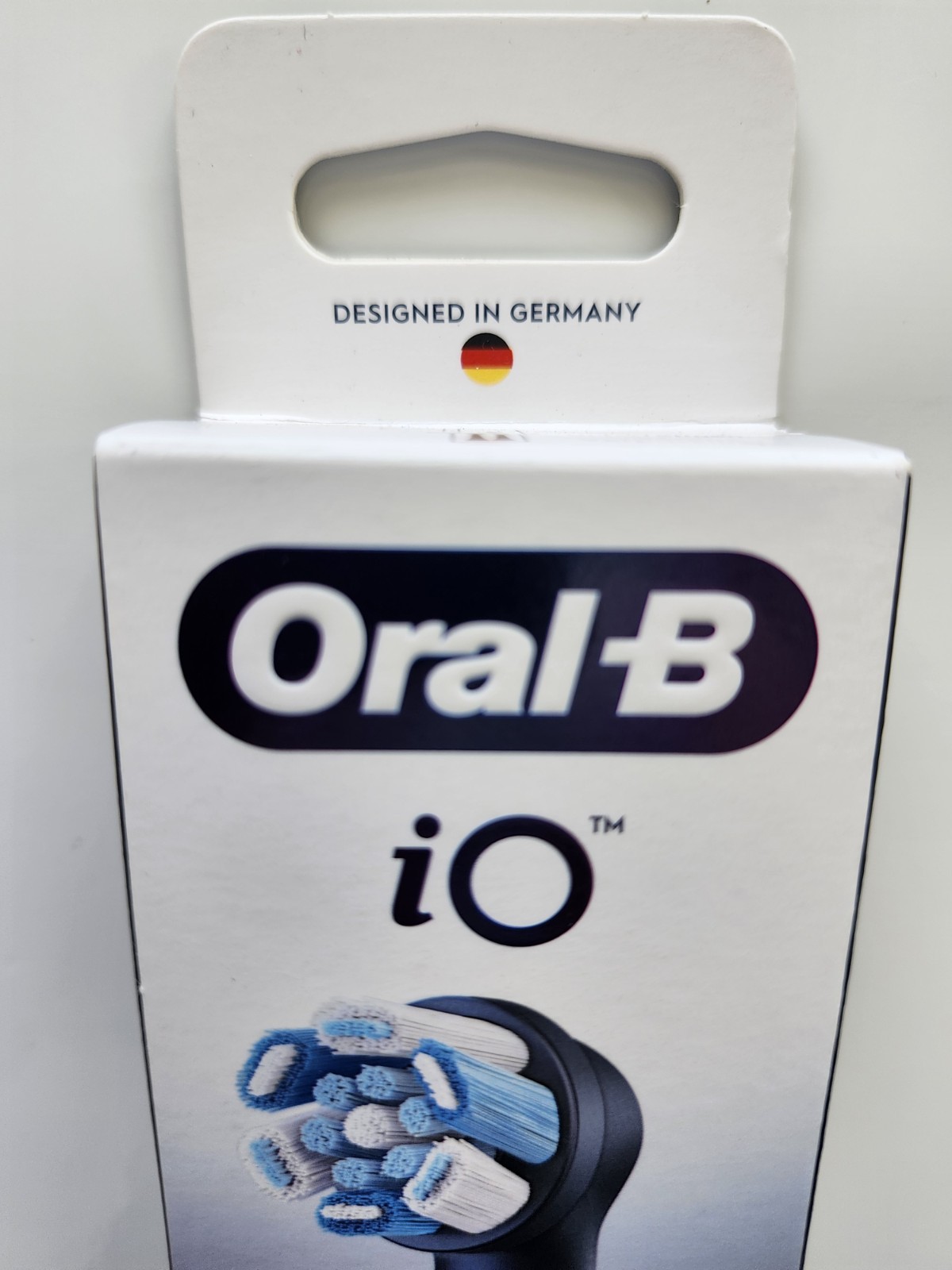 Oral-B iO Ultimate Clean Replacement Heads 4-Pack Black New.Free Shipping