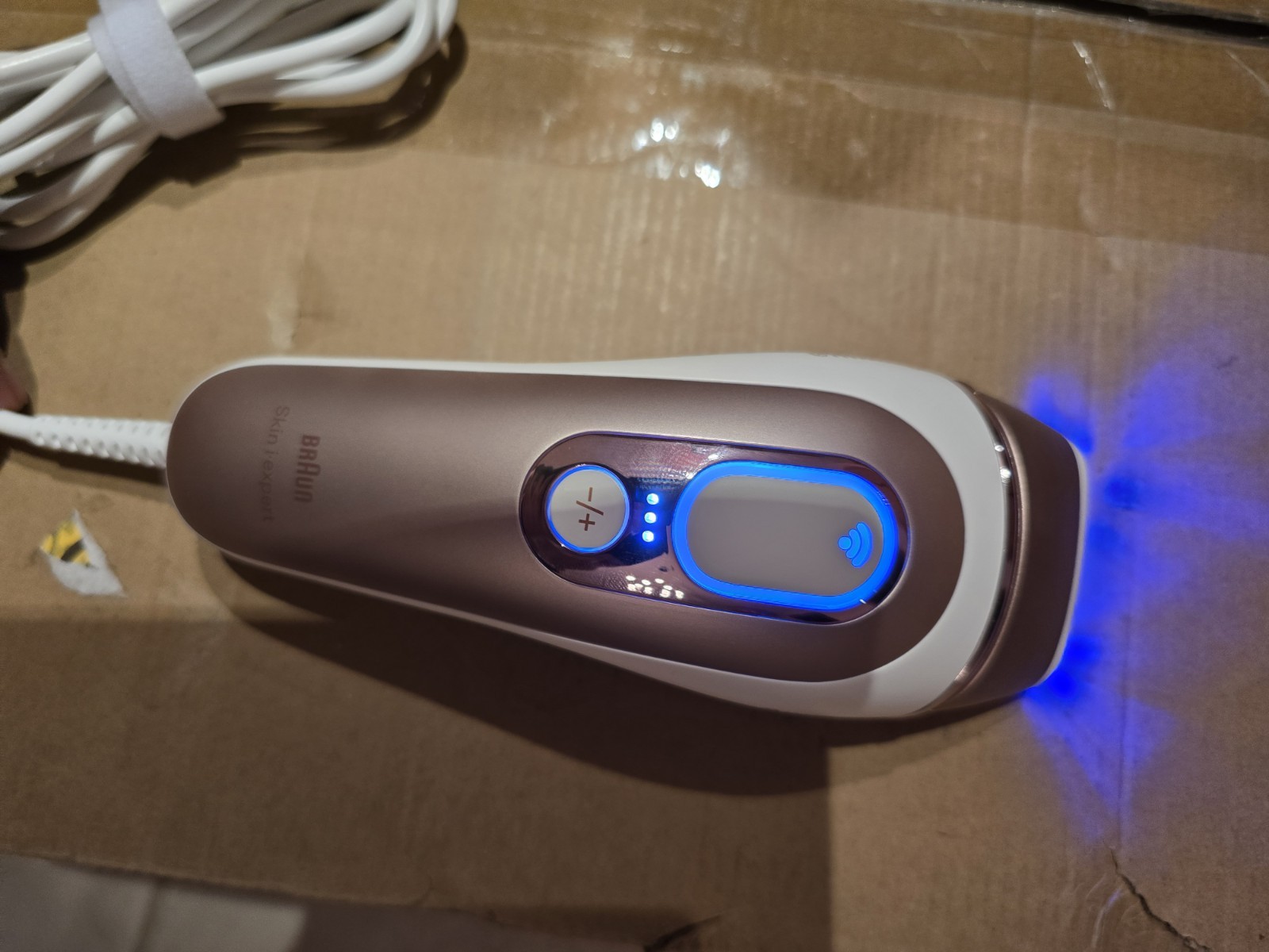 Braun Skin i·expert Smart IPL Hair Removal System Smart 4 Heads Vanity Case 6036