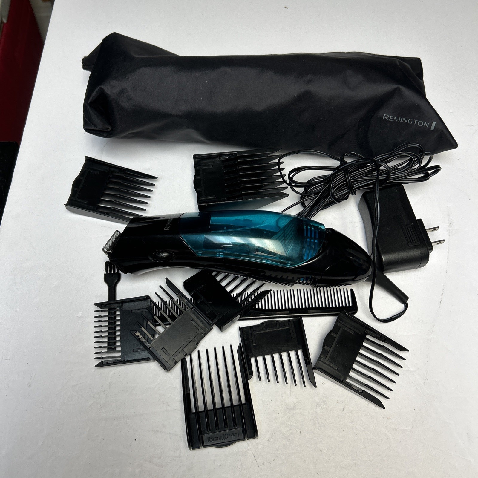 Remington Men’s Corded Electric Hair Clipper Kit with Vacuum – HKVAC2000A