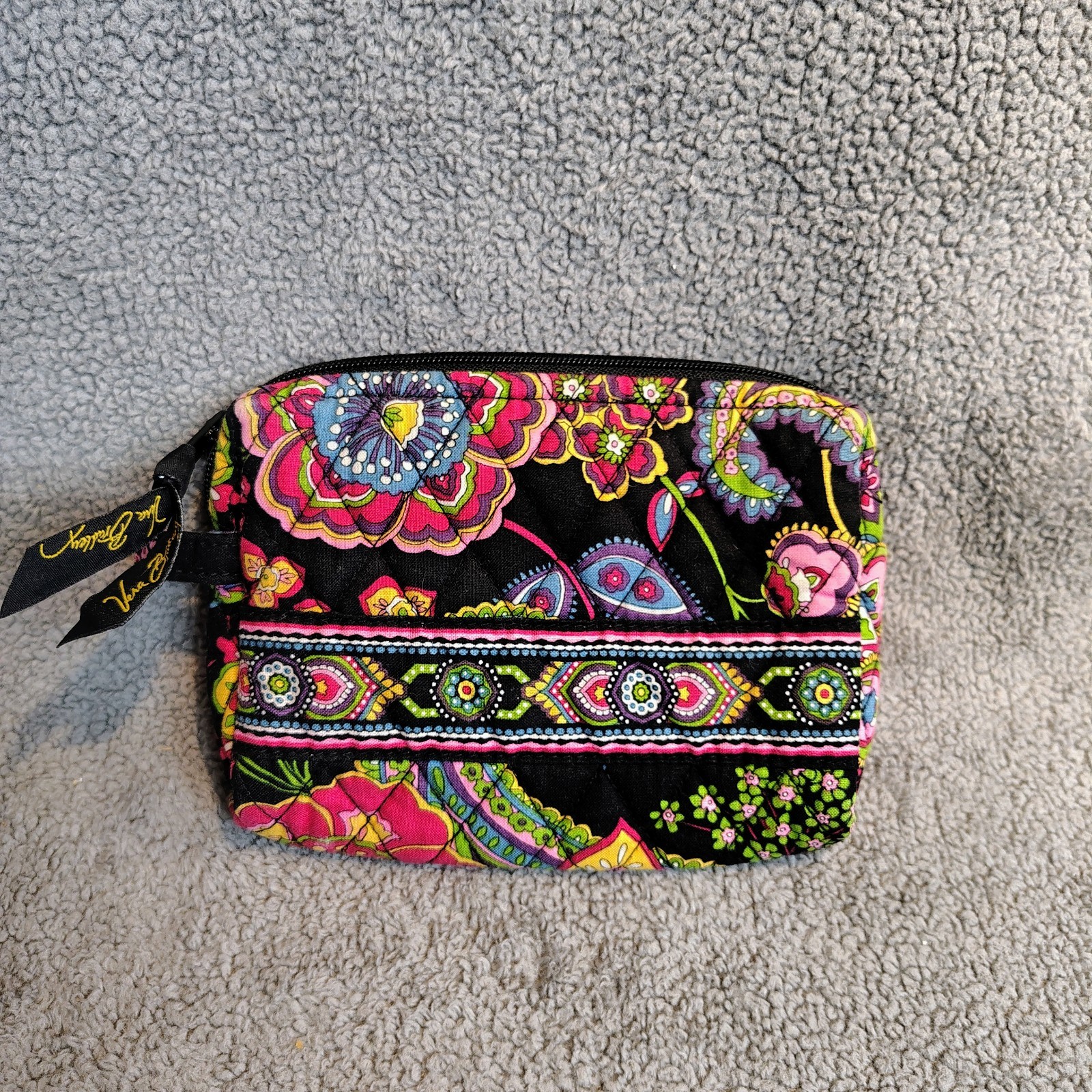 Vera Bradley Small Cosmetic Bag Quilted Fabric Symphony in Hue Black 2009 Lined