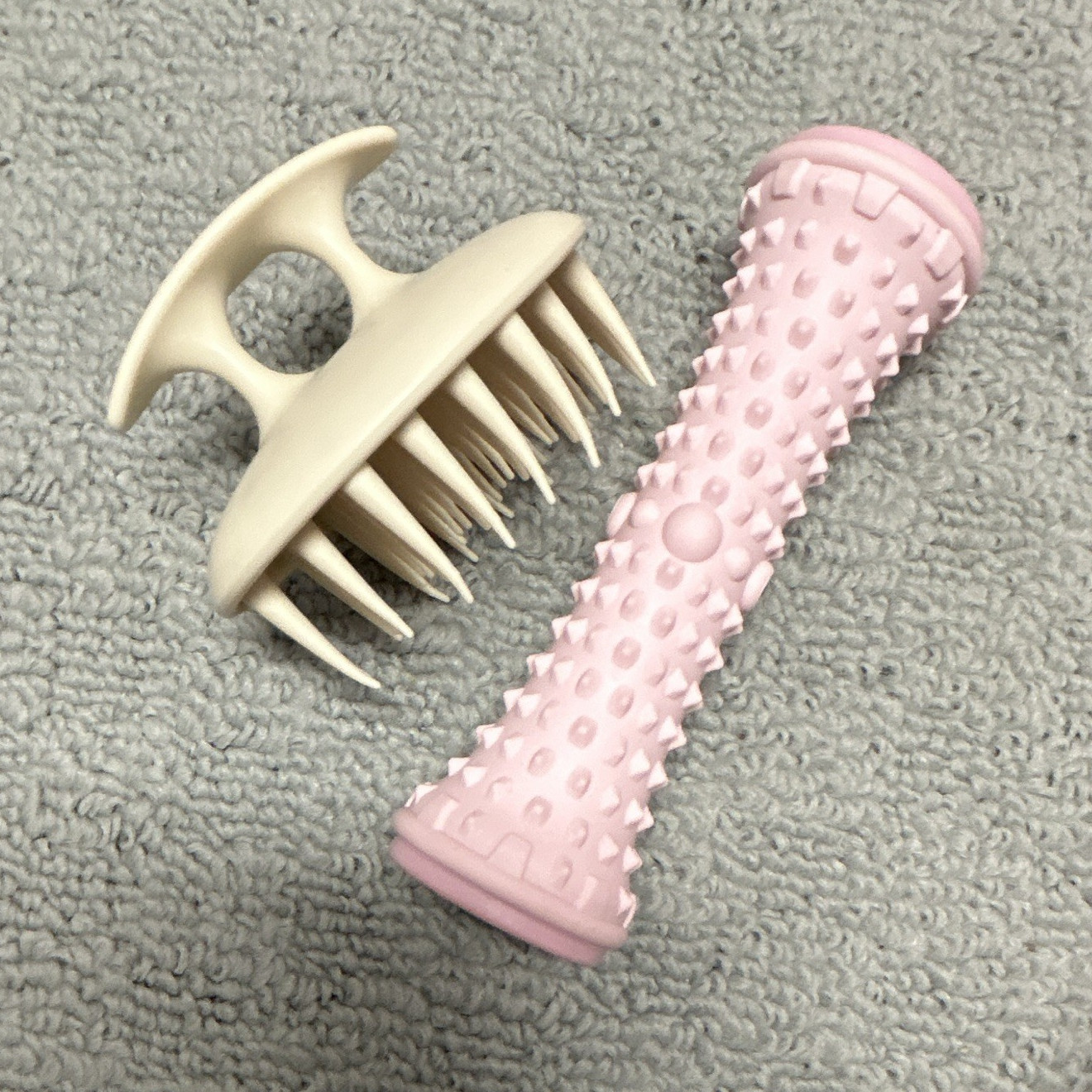 Manual Handheld Body & Scalp Massager Set, Scraping Roller, Pink/Beige