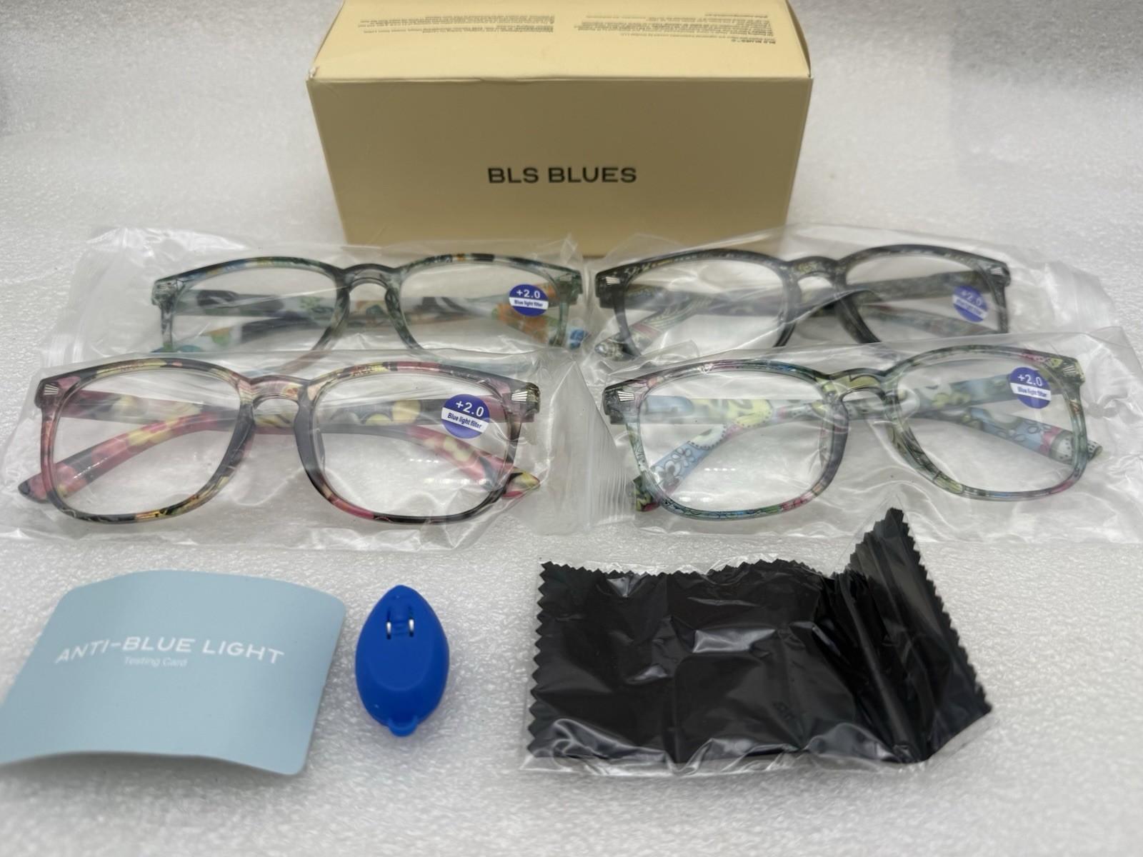 Reading Glasses Women HD Clear Blue Light Blocking Driving Readers 4 pcs.