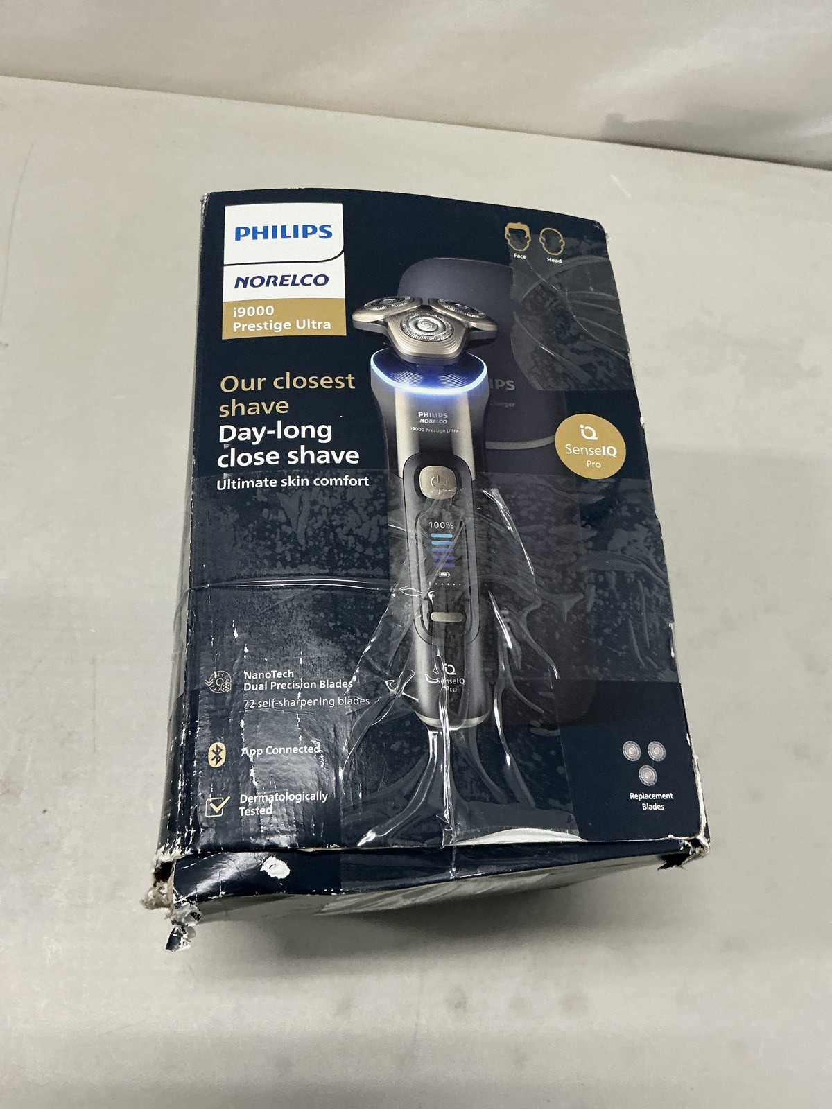Philips Norelco Shaver i9000 Prestige Ultra -Se