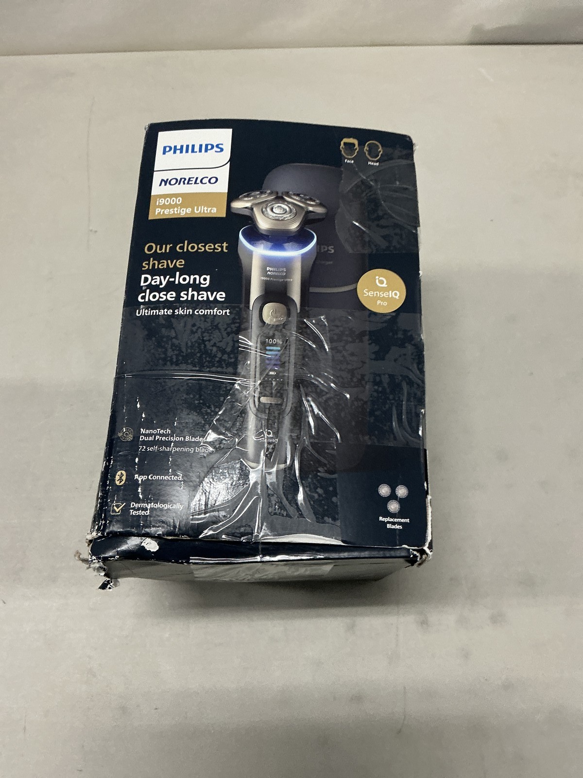 Philips Norelco Shaver i9000 Prestige Ultra -Se