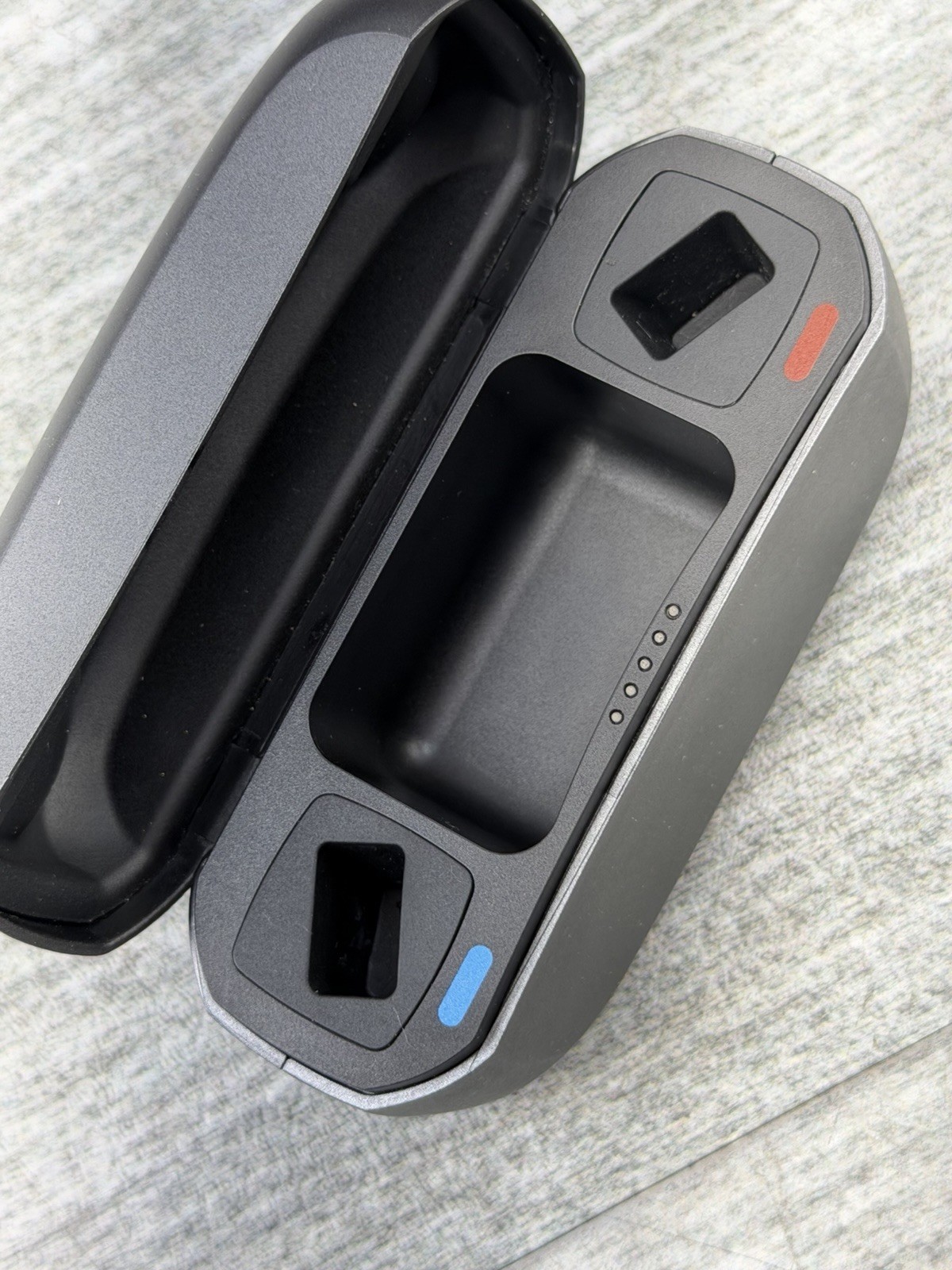 Resound GN ONE RT-961-DRWC Rechargeable Hearing Aids RIE W/C-1 Charger & Case