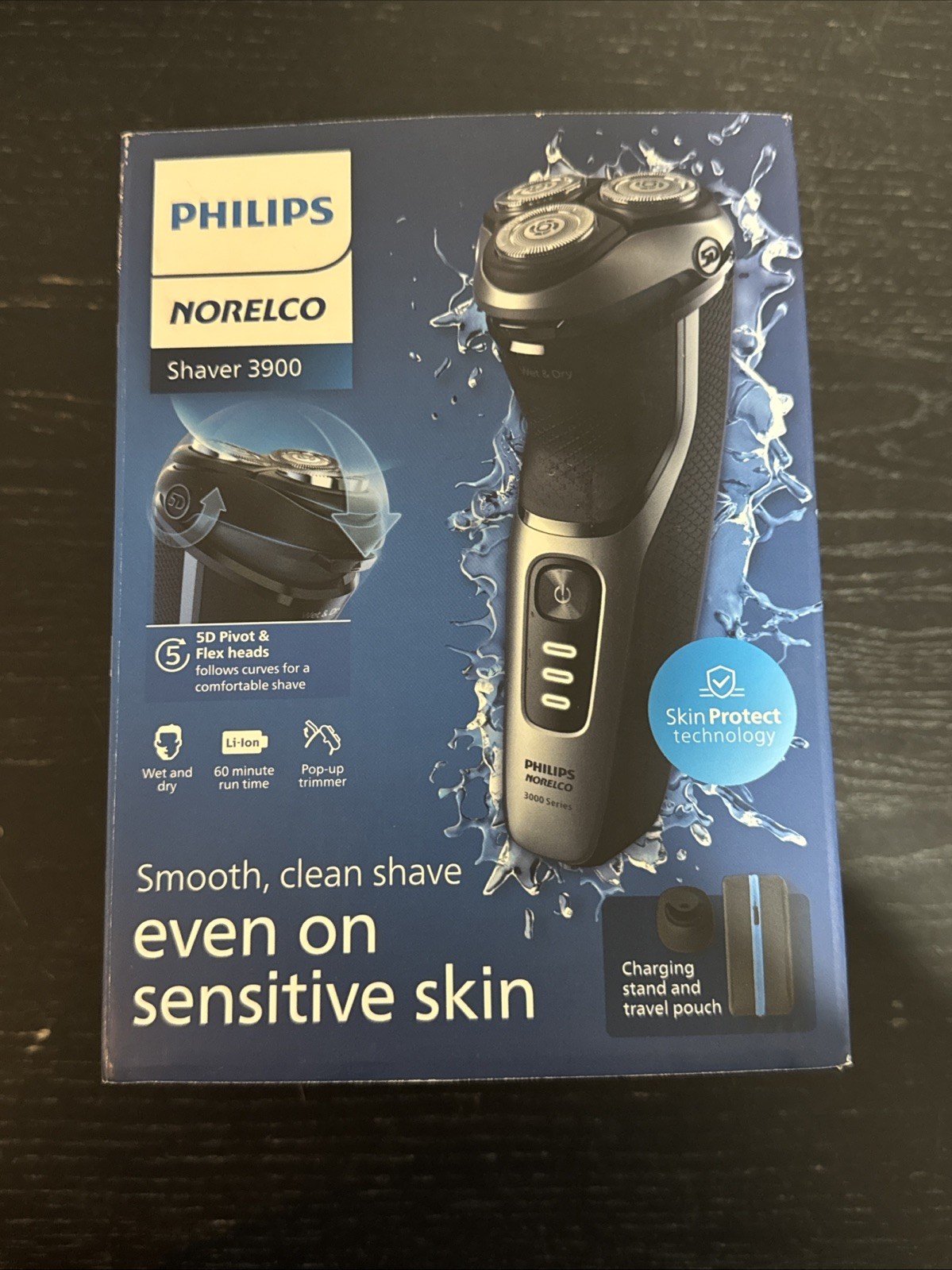 Philips Norelco Shaver 3900 S3341/92 Wet Dry Electric Rechargeable w/ Stand READ