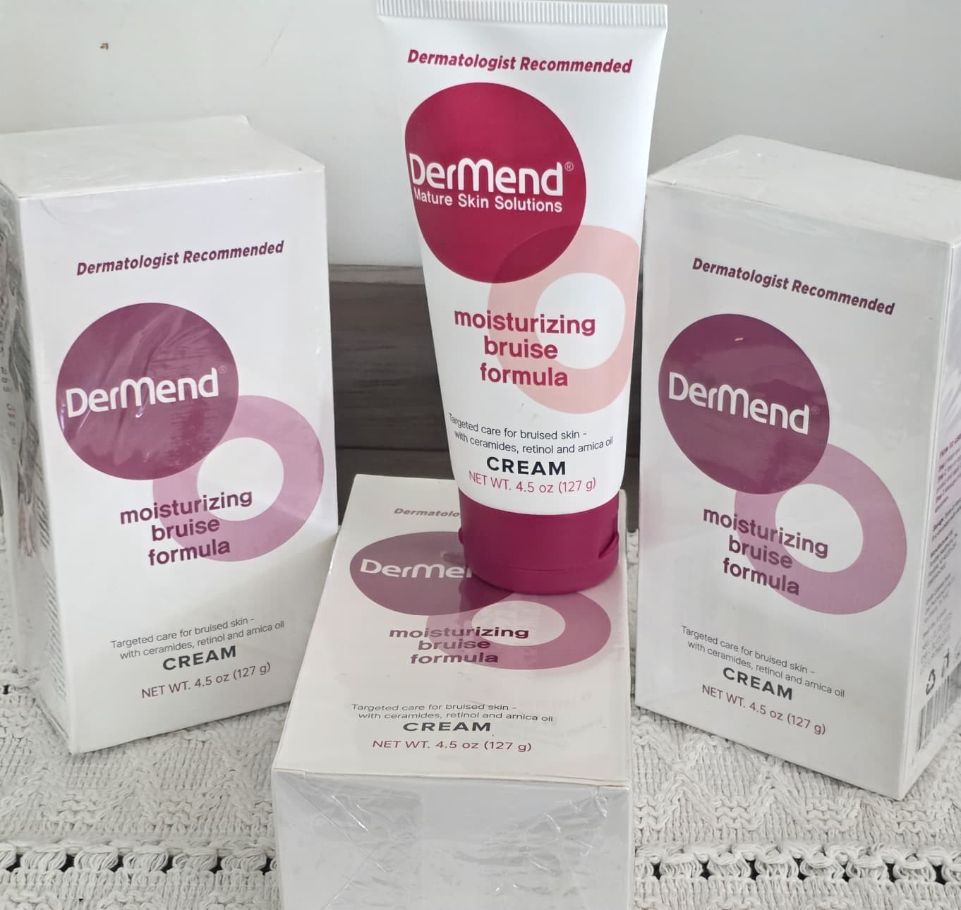 Moisturizing Dermend Bruise Formula Cream 4.5 oz, Sealed Box EXP 05/28